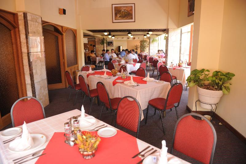 Cesar'S Plaza Hotel Cochabamba Eksteriør bilde