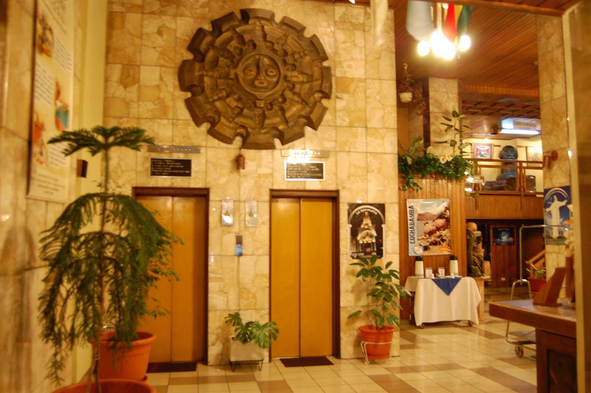 Cesar'S Plaza Hotel Cochabamba Eksteriør bilde